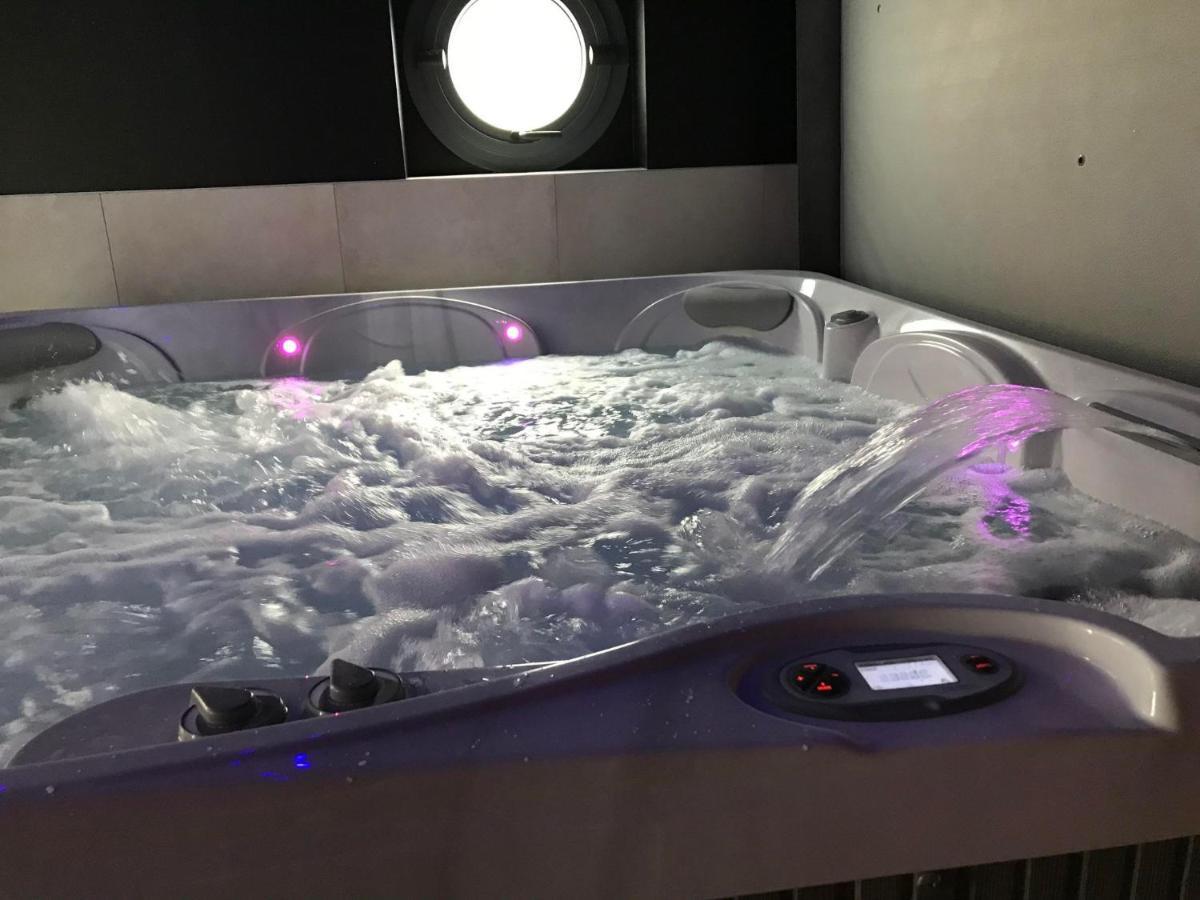 Gite Spa Sauna Piscine Aubin-Saint-Vaast Eksteriør bilde